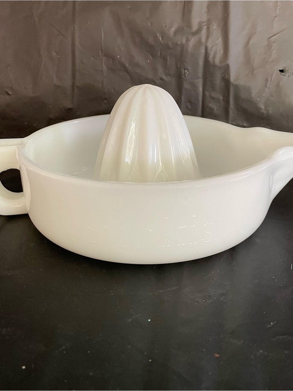 Vintage McKee Sunkist Milk glass white juicer reamer made in the USA pat. 68764